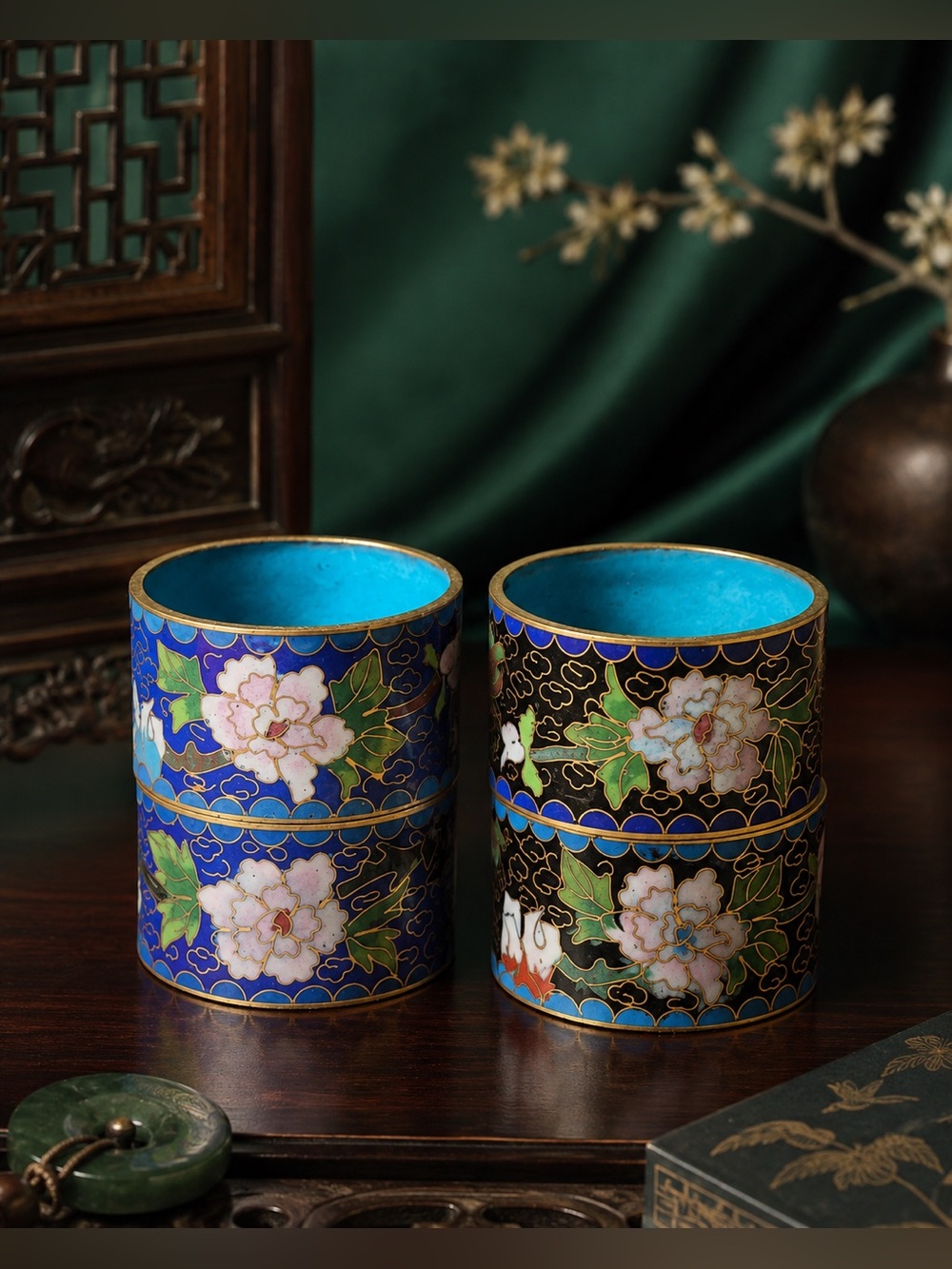 Vintage Chinese Cloisonné Napkin Rings Set of 4 Floral Enamel Brass Blue & Black